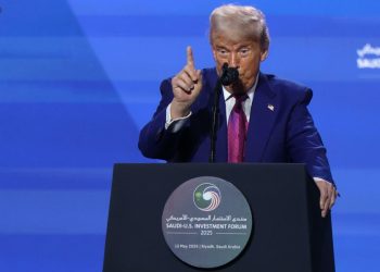 Trump ha gastado 21 millones de dólares en transportar a migrantes a Guantánamo