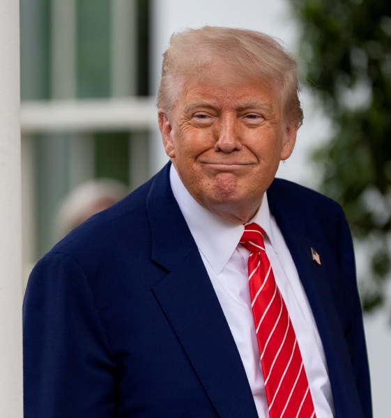Donald Trump firmará hoy una orden para abaratar medicinas
