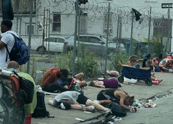 China endurece controles sobre químicos del fentanilo en gesto hacia EE.UU.