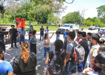 «Estudiantes de la UQROO Estrenan Sendero Seguro»