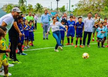 «Inauguran Estadio Joga Bonito en la Unidad Deportiva de la SM 96»