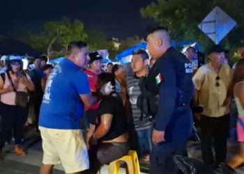 incidente en tianguis, tianguis en Cancún, cantante lesionado, conflicto en Paseos del Mar, pelea en tianguis,
