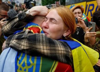 Intercambio de prisioneros entre Rusia y Ucrania continúa en medio del conflicto