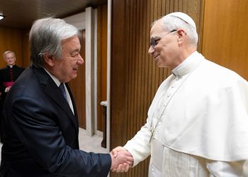 León XIV recibe al jefe de la ONU en el Vaticano
