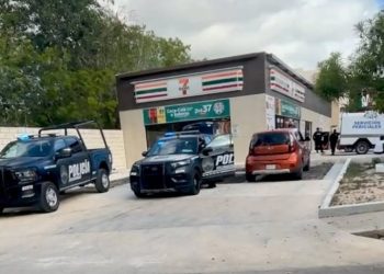 , crimen en Mayakoba, empleado asesinado en Seven Eleven,