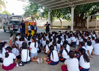Escuela Segura, seguridad escolar, prevención del delito, estudiantes Cancún,
