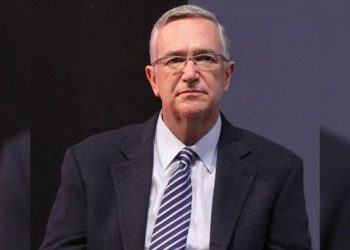 SAT Elektra, adeudo Elektra ISR, Salinas Pliego impuestos, deuda fiscal Elektra,