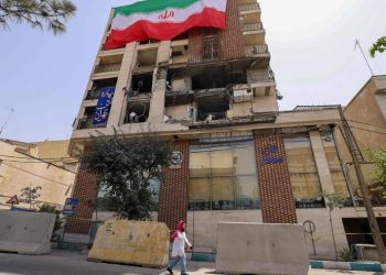 Trump anuncia negociaciones con Irán tras reciente alto al fuego