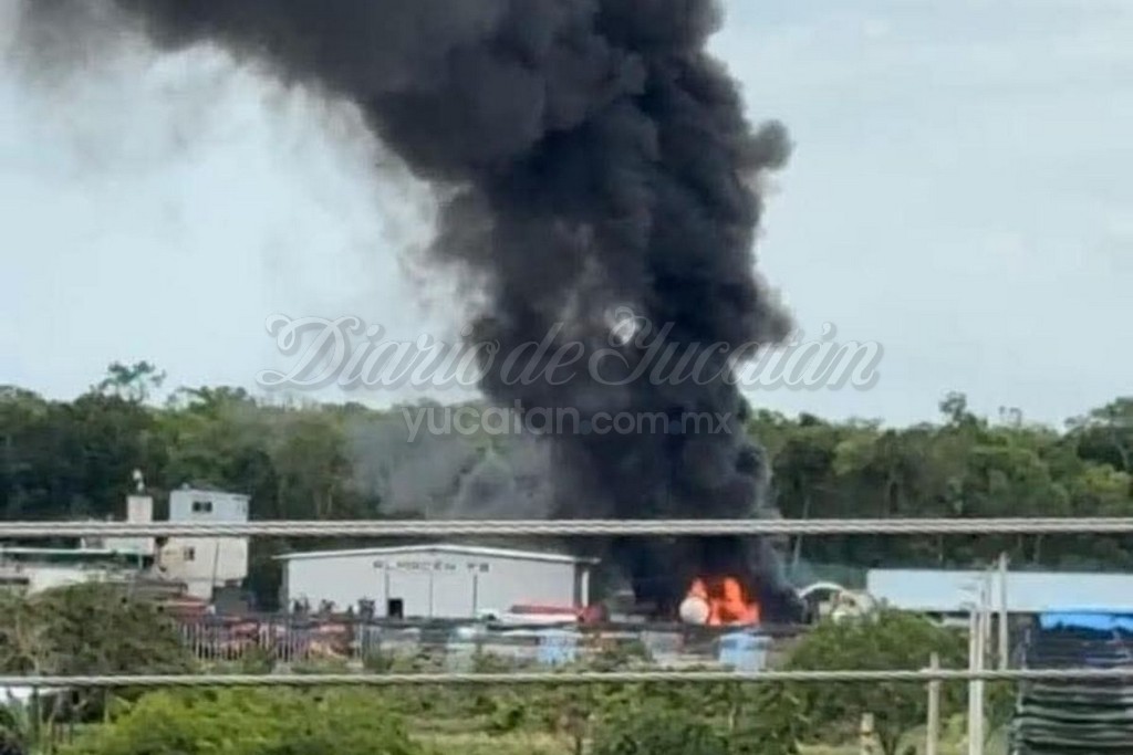 Una explosión en terrenos del Tren Maya en Felipe Carillo Puerto, Quintana Roo, ocasionó alarma y la movilización de autoridades (Foto de Meganews)