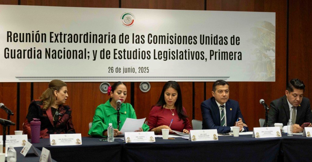 Integrantes de la Alianza Contra la Desigualdad en la presentación de la campaña global “Alza la voz por”