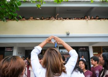 Atiende Mara Lezama solicitud de domo a estudiantes de la secundaria técnica 19 “Ciudades Hermanas Oaxaca-Cancún”