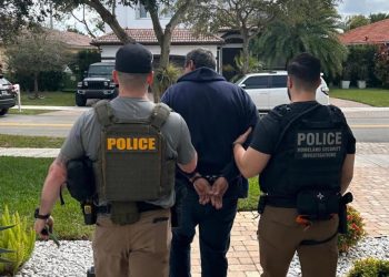 “Ayuda a tu país”: EE.UU. pide ‘delatar’ a migrantes indocumentados