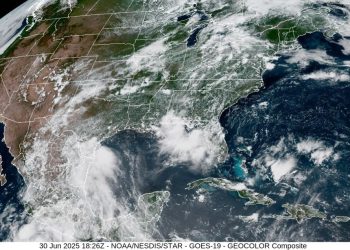 Barry se disipa en México, pero se esperan lluvias fuertes