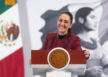 Claudia Sheinbaum anuncia revisión de contratos del Tren Maya pero niega corrupción del “caso Koldo”