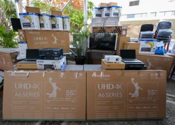 Con inversión histórica de más de 81 mdp, Mara Lezama entrega equipamiento para escuelas que estuvieron en el abandono