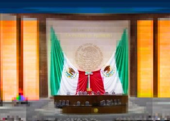 Contratos millonarios sin transparencia; revelan cuentas opacas de diputados y senadores