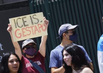 Crecen choques por redadas de ICE en Estados Unidos