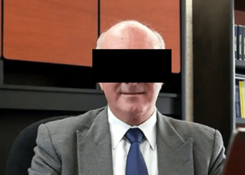 Detienen en el AICM al sacerdote Antonio Cabrera por denuncia de abuso sexual