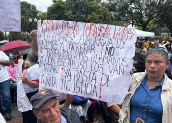 Ecuador pide disculpas a 342 víctimas de 56 años de “esclavitud moderna”