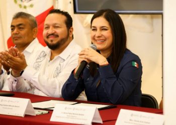 En Playa del Carmen, la democracia también habla maya; Estefanía Mercado firma acuerdo histórico con el Teqroo por la inclusión de grupos vulnerados