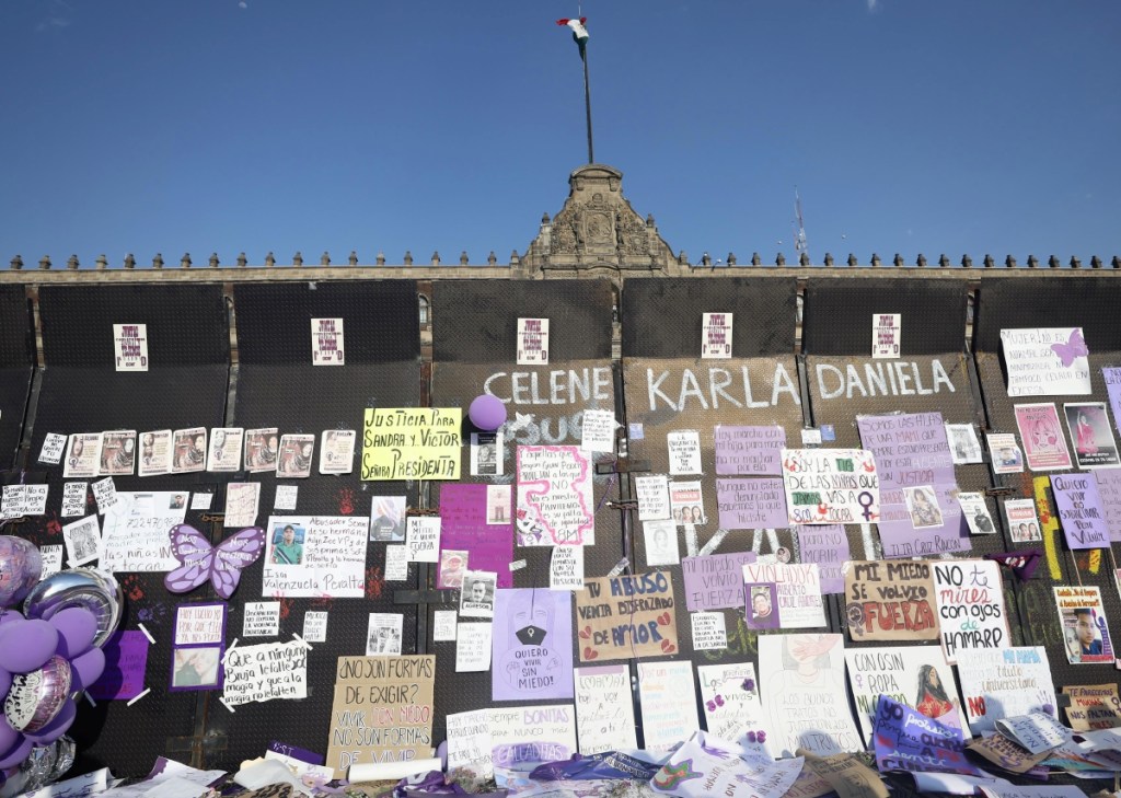 Los feminicidios demuestran que el discurso oficial es algo “vacío”