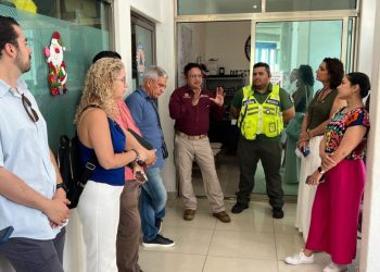 Gobierno de Estefanía Mercado fortalece coordinación con empresarios en materia de protección civil