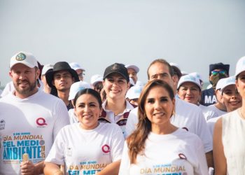 Gobierno de Estefanía Mercado se une a la Estrategia Nacional de Limpieza y Conservación de Playas y Costas 2025-2030