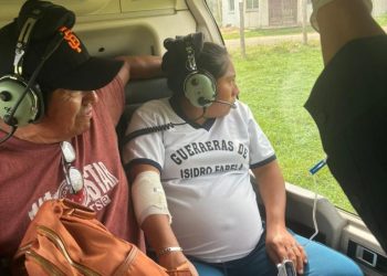 Helicóptero del gobierno de Estefanía Mercado rescata a mujer embarazada en Bacalar y suma su quinto rescate humanitario