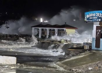 Huracán “Erick”: la costa de Oaxaca cumple más de 30 horas sin red