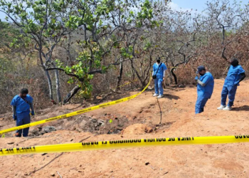 Identifican restos de 17 personas hallados en fosa clandestina en Zapopan