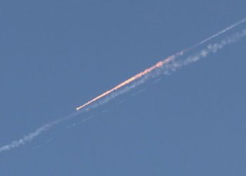 Irán lanza nuevo ataque con misiles contra Israel; no se reportan heridos o daños