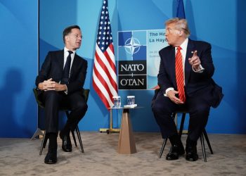 La OTAN acuerda aumentar el gasto militar, pero no todos se comprometen a hacerlo