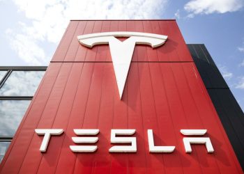 Las autoridades de EE.UU. piden información a Tesla por los incidentes de sus ‘robotaxis’