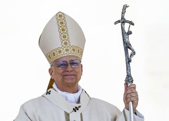 León XIV lamenta la “privatización” de la fe y anima a su iglesia a evitar el “moralismo”