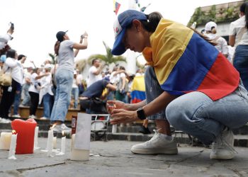 Más de 20 expresidentes iberoamericanos condenan el atentado contra Miguel Uribe