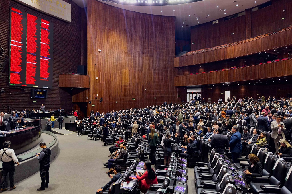Aspecto de la Cámara de Diputados en una sesión este lunes 23 de junio (Foto de El Universal)