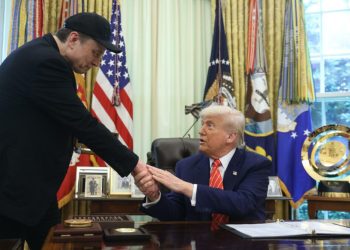 Musk lamenta críticas; Trump insinúa reconciliación