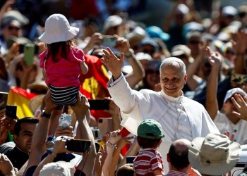 Papa León XIV llama a cuidar la vida yel amor conyugal