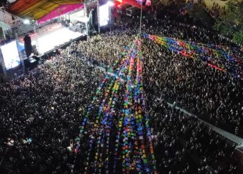 ¡Playa del Carmen Pride 2025 reúne a 20 mil personas en una noche histórica con Tokischa y Wendy Guevara!