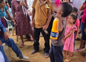 Polémica por boda en Oaxaca que exhibe a menores de edad bebiendo cervezas