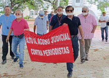 Protestan en Campeche contra la censura a cargo del gobierno de Layda Sansores