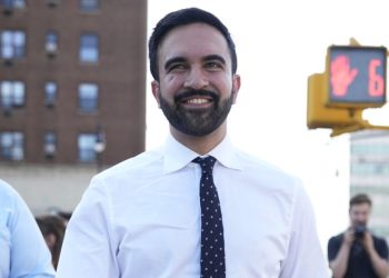 ¿Quién es Zohran Mamdani, candidato demócrata a la alcaldía de Nueva York?