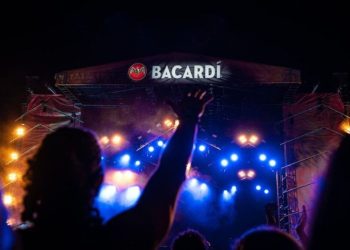¿Quieres entradas gratis a festivales? Éntrale al concurso de Bacardí Fan Pass por este y 1,500 premios más