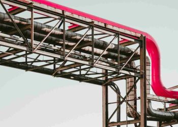 Rusia muestra disposición para “suministrar gas natural licuado” a México