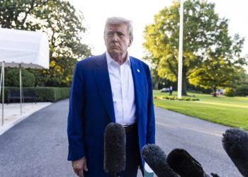 Trump asegura que el alto el fuego entre Israel e Irán está en vigor