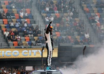 Van Gisbergen gana la Nascar Cup Series México