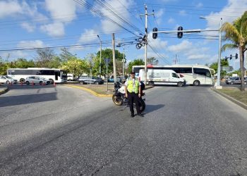 Puente Nichupté Cancún, afectaciones viales Cancún, cierre de avenidas en Cancún, obras públicas en Cancún,