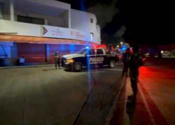 ataque armado Cancún, balacera en taquería, taquería Los Tarascos Cancún, región 505 Cancún