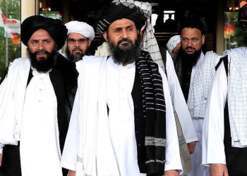 CPI ordena arresto de líderes talibanes por persecución de mujeres