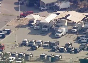 💥 Tragedia en Los Ángeles: explosión en centro policial deja al menos 3 agentes muertos